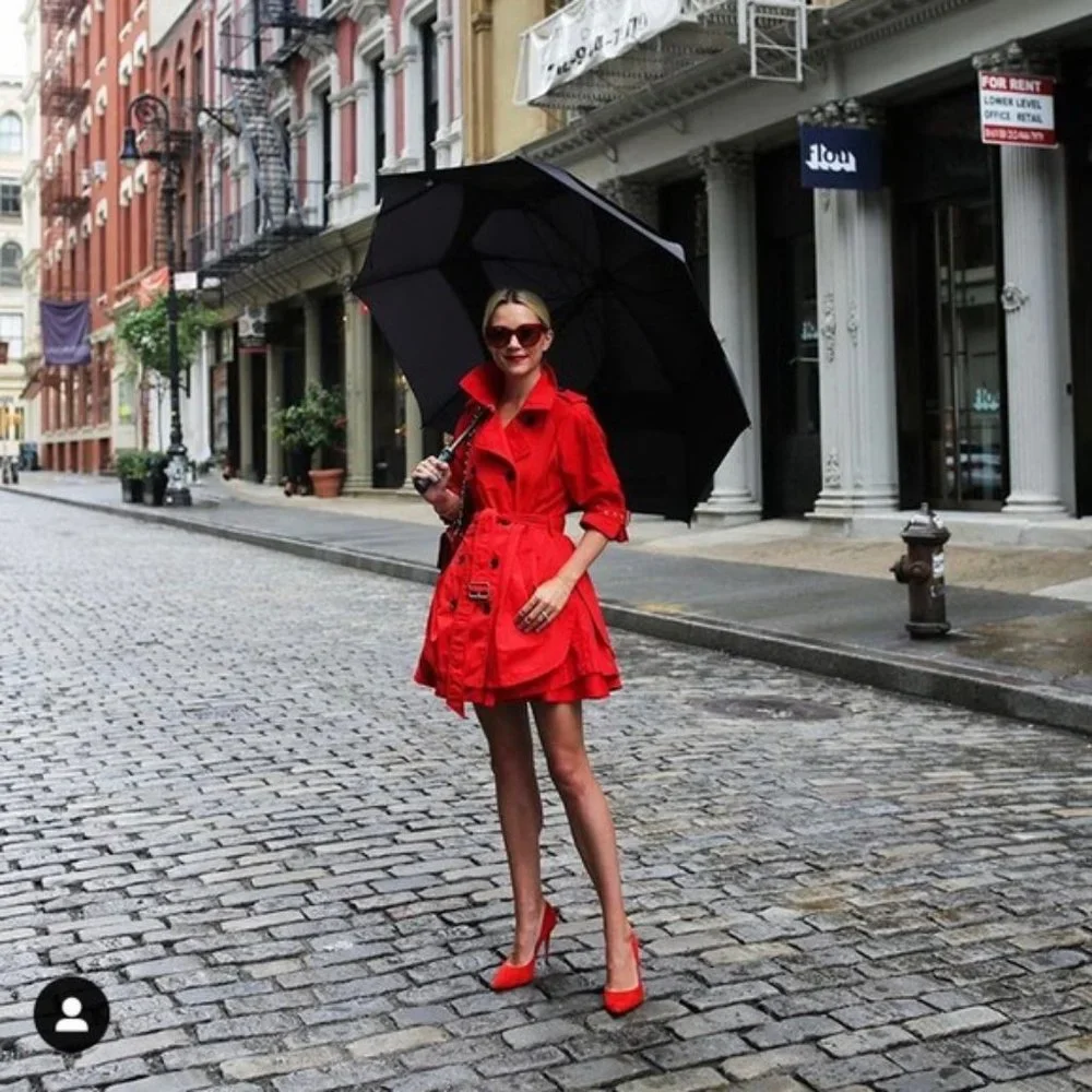 BCBGMAXAZRIA Size XS Poppy Red Short Trench Coat with Skirted Detail - Picture 1 of 12